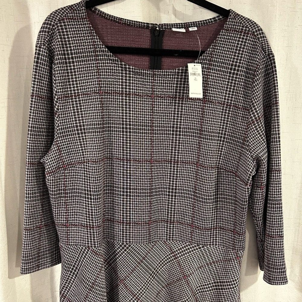 GAP Black and Maroon Houndstooth Plaid Dress XL Tall with Pockets (NWT!)
